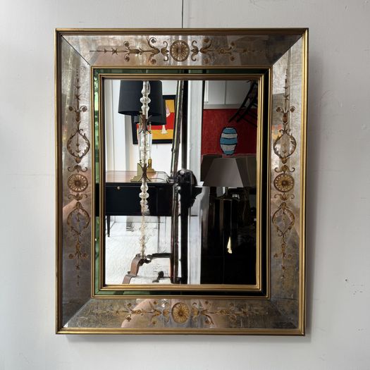 Verré Églomisé Mirror