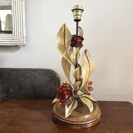 Metal Flower Lamp