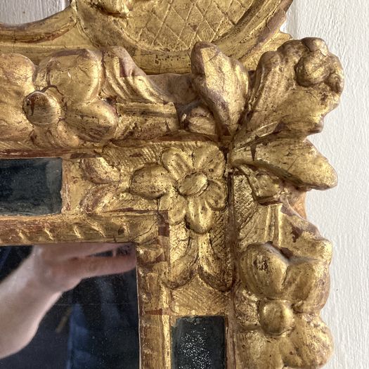 French 18th Century Giltwood Mirror
