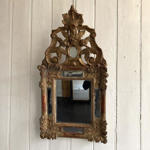 18th Century Giltwood Mirror
