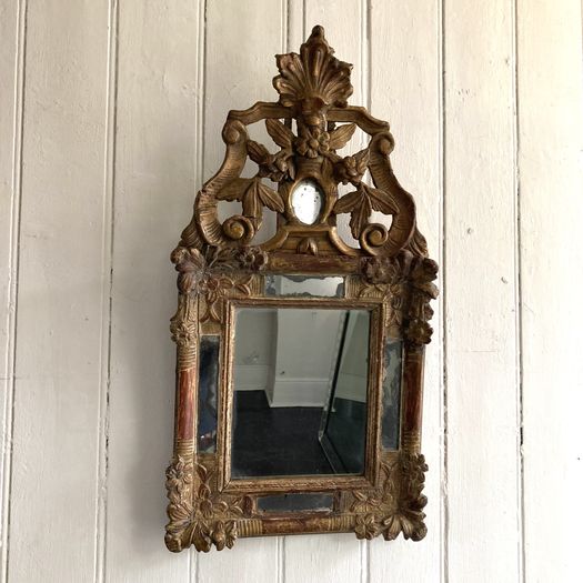 18th Century Giltwood Mirror
