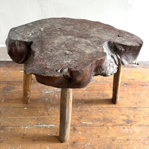 Naturalistic Table