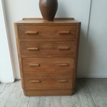 1930s Heals type chest