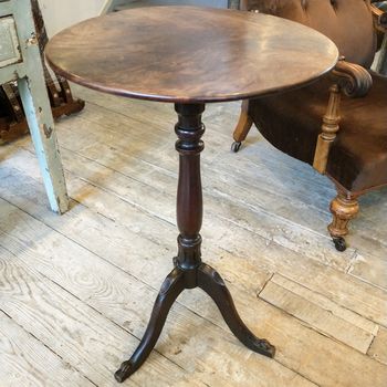 Georgian lamp table