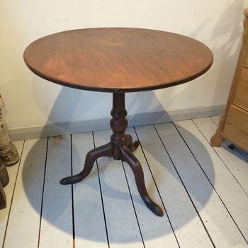 Antique Georgian centre table