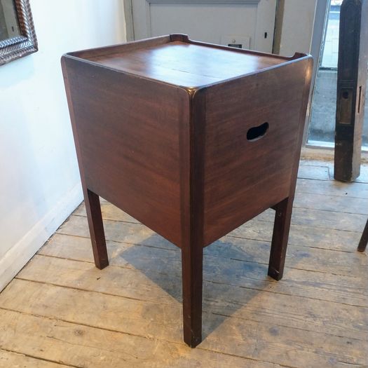 C18th Georgian night cabinet