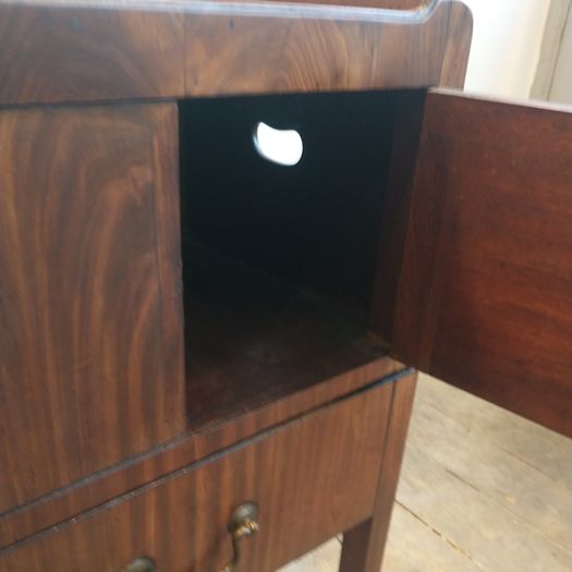 C18th Georgian night cabinet