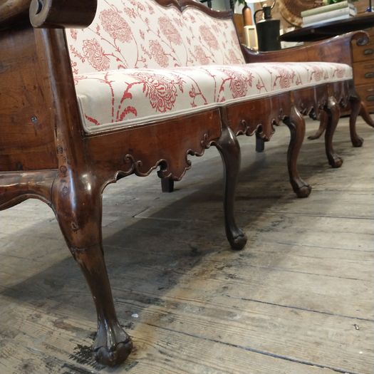 Late C18TH walnut Italian settee