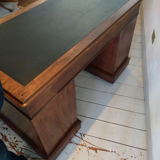 Mid C19th pedestal desk