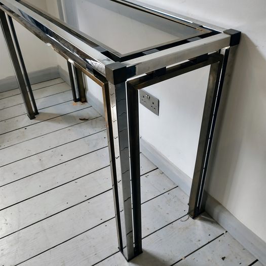 Vintage console by Romeo Raga