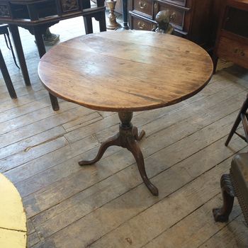 C18th Georgian oak wine table