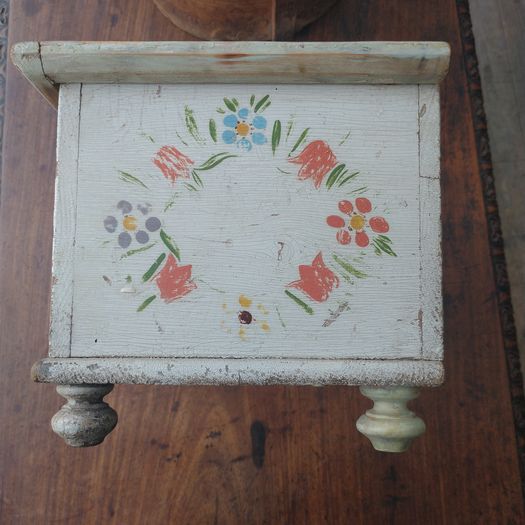 Swedish C19th painted pine chest