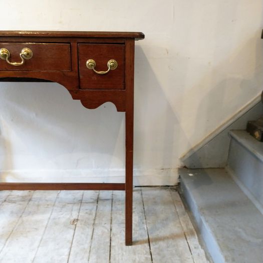 Georgian lowboy sidetable