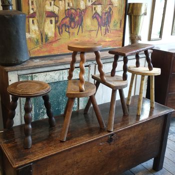 Collection of vintage/antique stool. Six