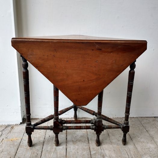 Aesthetic movement Victorian table