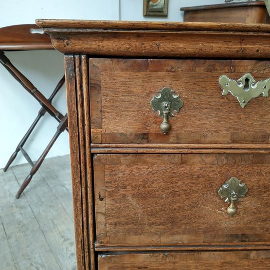 Queen Anne country chest