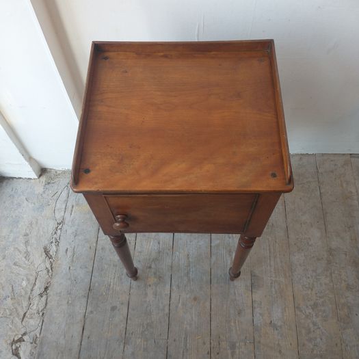 Georgian fruitwood night table