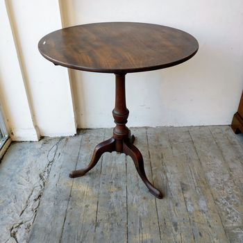 Georgian small lamp table