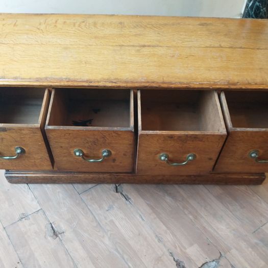 Antique shop fitting chest of drawers