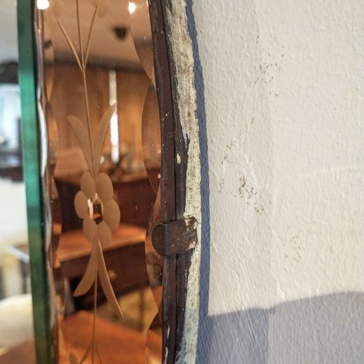 Deco mirror