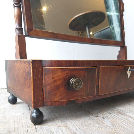Georgian dressing mirror