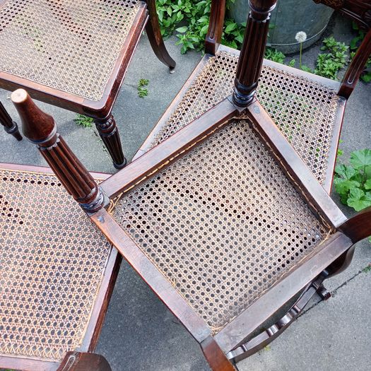 Set 4 Regency chairs