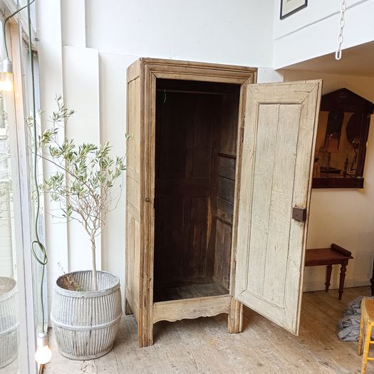 C18th French armoire