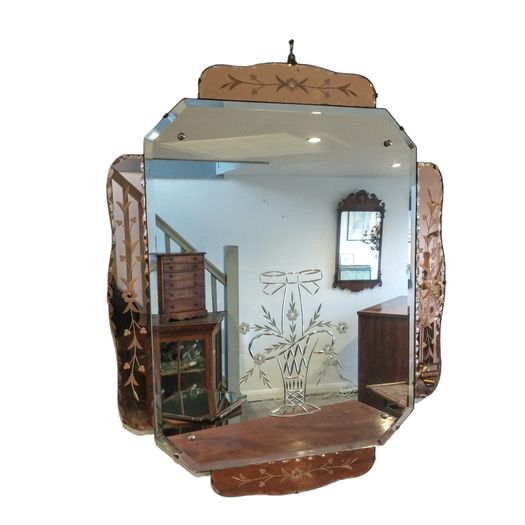 Deco mirror