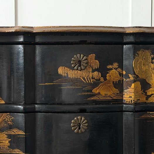 An 18th C Dutch Japanned Chinoiserie Chest