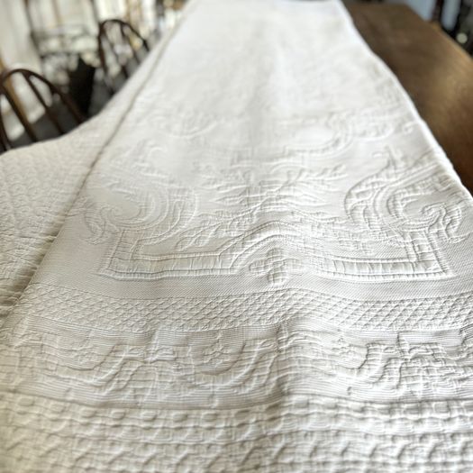 A Kingsize Antique French White Piqué Bedcover