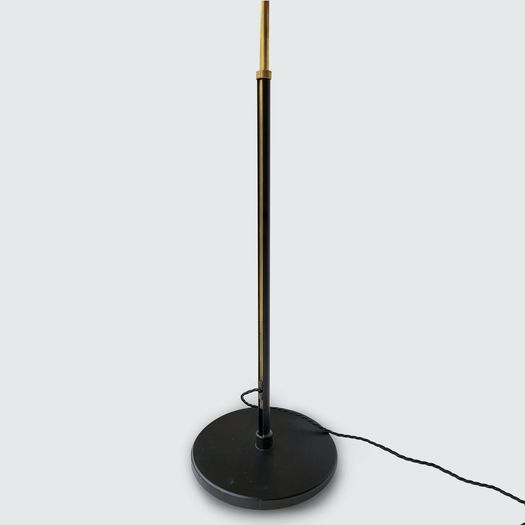 Adjustable floor lamp with black base