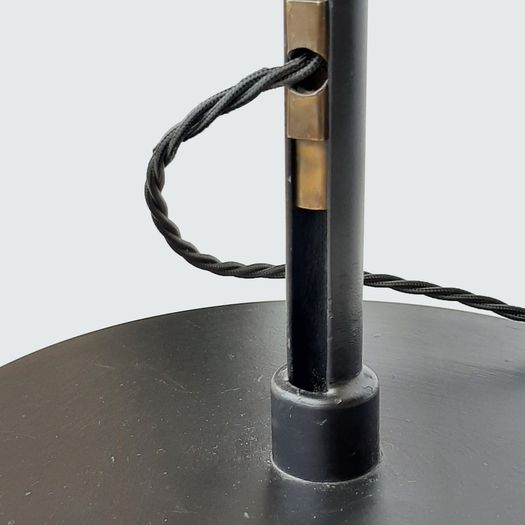Adjustable floor lamp with black base