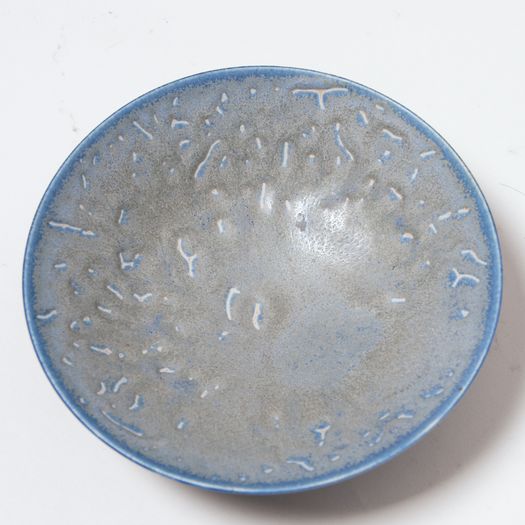 Partially unglazed bowl by Yngve Blixt
