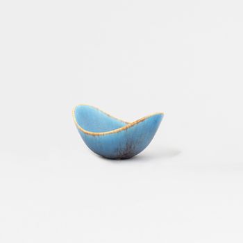 Blue bowl by Gunnar Nylund (Swedish, 1904–1997)