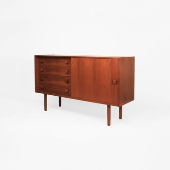 Sideboard with 4 drawers and square knobs