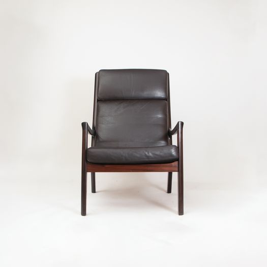 ‘Senator’ armchair by Ole Wanscher