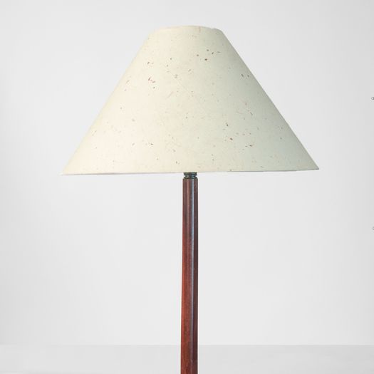 Floor lamp with tripod base
