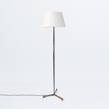 Floor lamp with tripod base