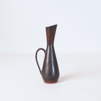 Black 'SVQ' jug by Carl-Harry Stålhane