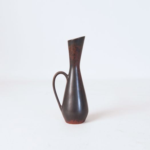 Black 'SVQ' jug by Carl-Harry Stålhane
