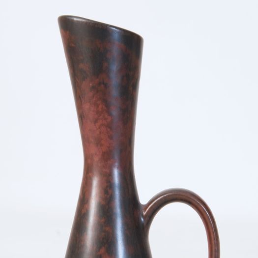Black 'SVQ' jug by Carl-Harry Stålhane