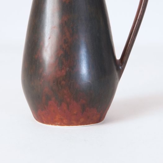 Black 'SVQ' jug by Carl-Harry Stålhane