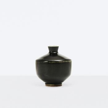 Black vase thrown and glazed by Berndt Friberg