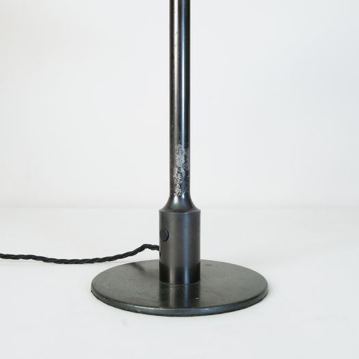 'Kongelys' table lamp made by Fog & Mørup