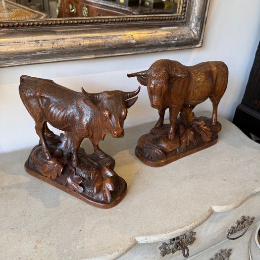 Large black forest pair - bull and cow