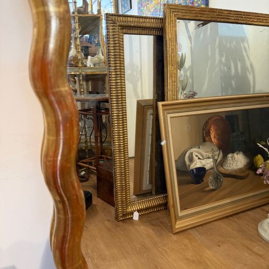 French wavy edge mirror