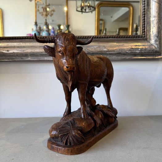 Large black forest pair - bull and cow