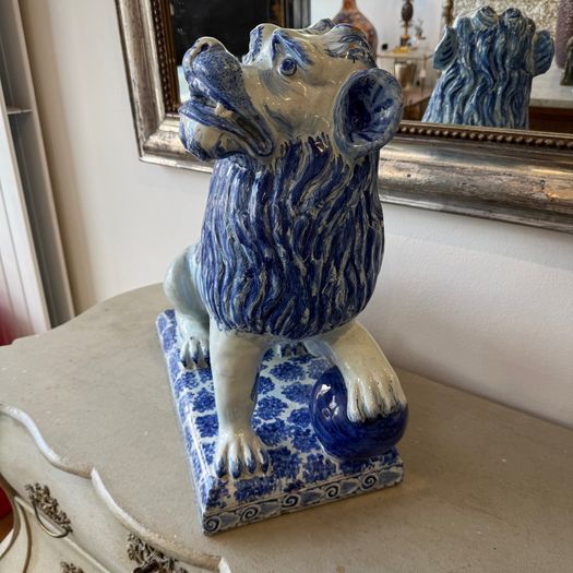 19th Century faience pottery lion