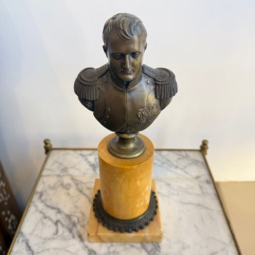 Bronze bust of Napoleon