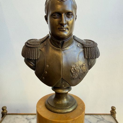 Bronze bust of Napoleon